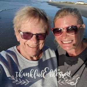 Meet your Posher, Diane